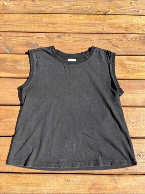 Thread & Supply black muscle tee
